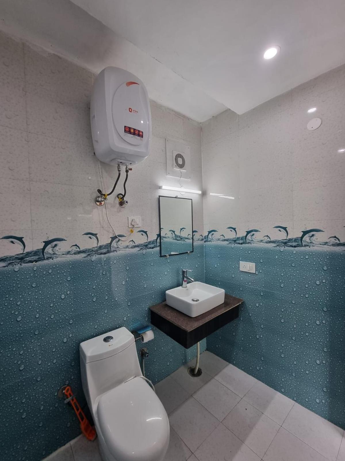 hotel stay well Banikhet Buitenkant foto