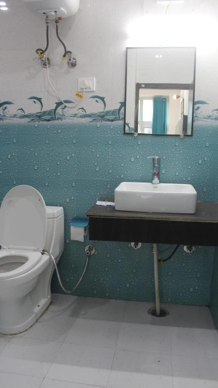 hotel stay well Banikhet Kamer foto