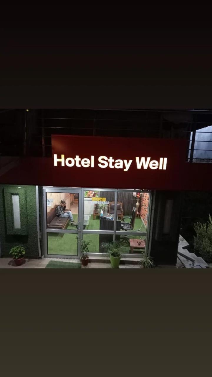 hotel stay well Banikhet Buitenkant foto